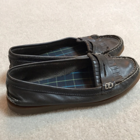 Blue shoes! - Picture 2 of 3